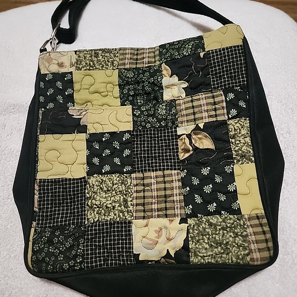 Donna Sharp Handbag - Picture 2 of 5